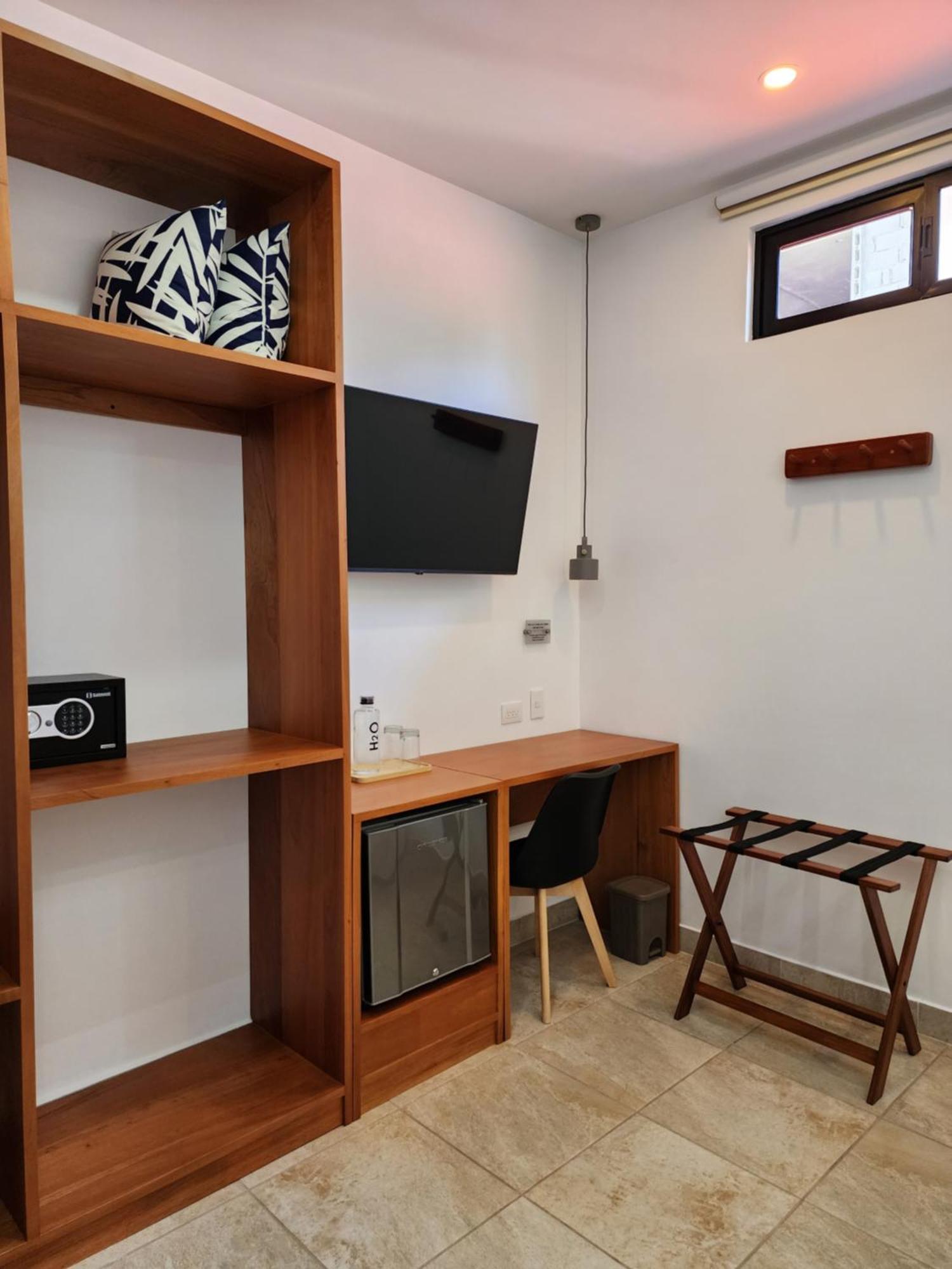 Casa Galapagos By Hostal Fragata Puerto Ayora  Exteriör bild